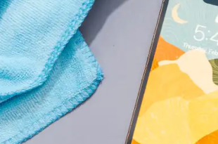 How To Clean Phone Case